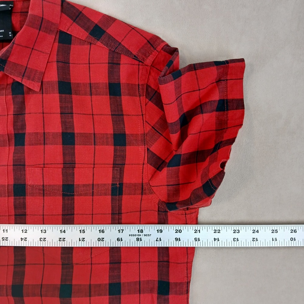The North Face Medium Mens Shirt‎ 20x27 Button Up Short Sleeve Fits A Small - Picture 7 of 15